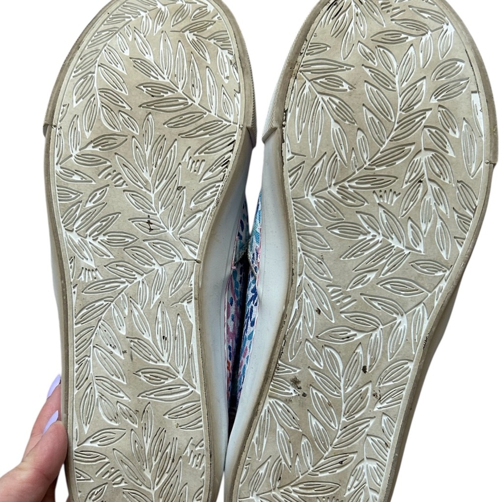Lilly Pulitzer Pink and Blue Slip-On Sneakers Vibrant Canvas Design Size 8 - Picture 2 of 5